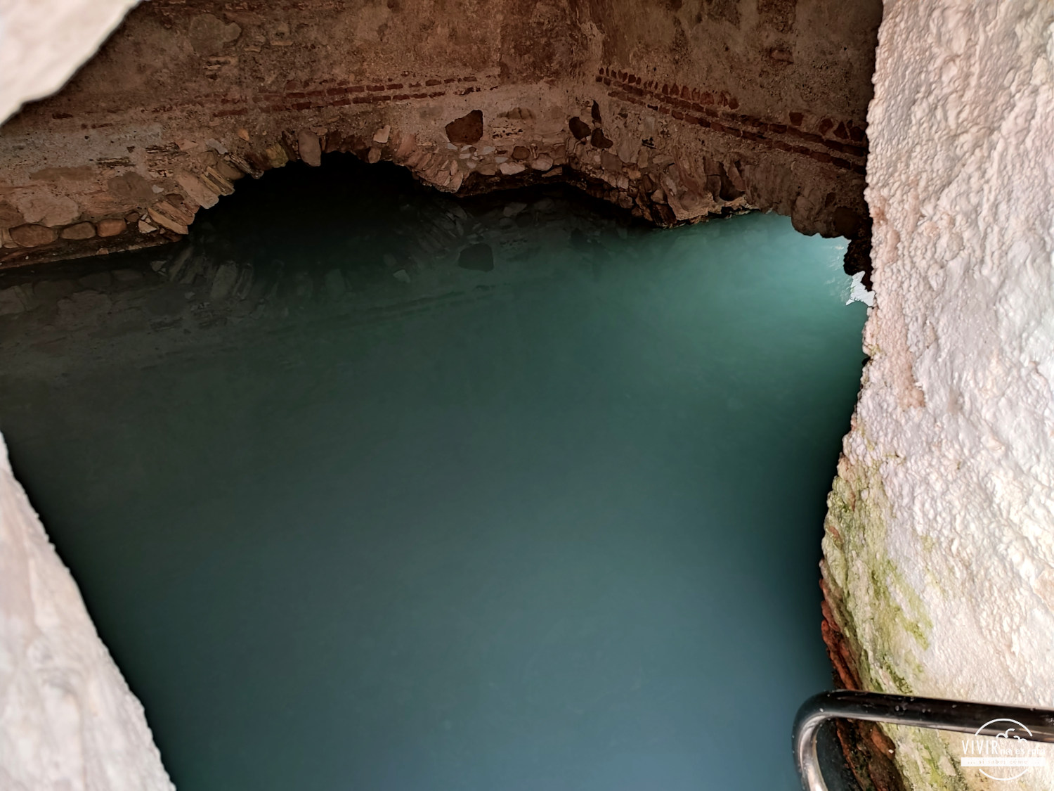 Cueva de las Termas de los Baños de la Hedionda (Málaga)