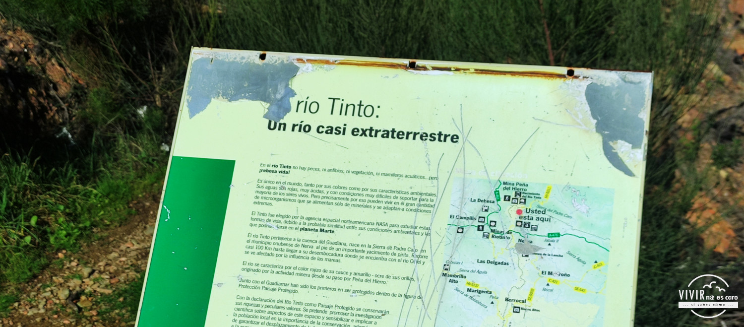 Cartel informativo El Tinto, un río casi extraterrestre