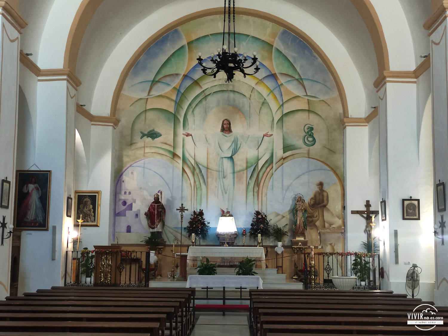 Interior Iglesia de Santa María (Mojácar, Almería)