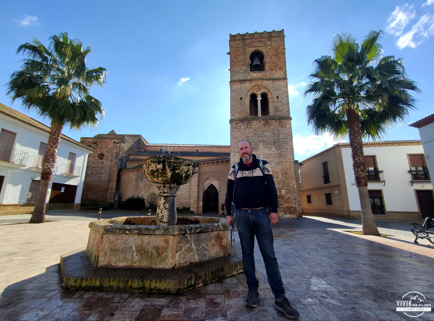 Plaza e Iglesia de Santa María de la Granada (Niebla, Huelva)