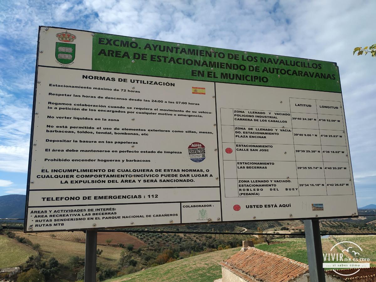 Cartel informativo Área de Autocaravanas - Los Navalucillos (Toledo)