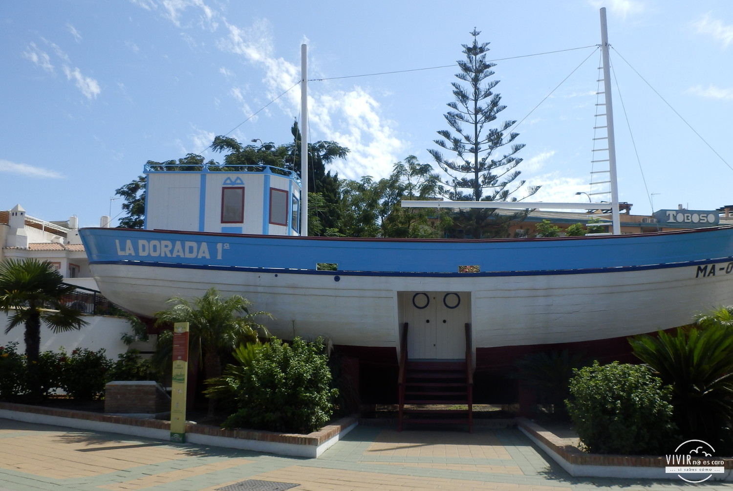 La Dorada - Barco de Chanquete en Nerja (Málaga)