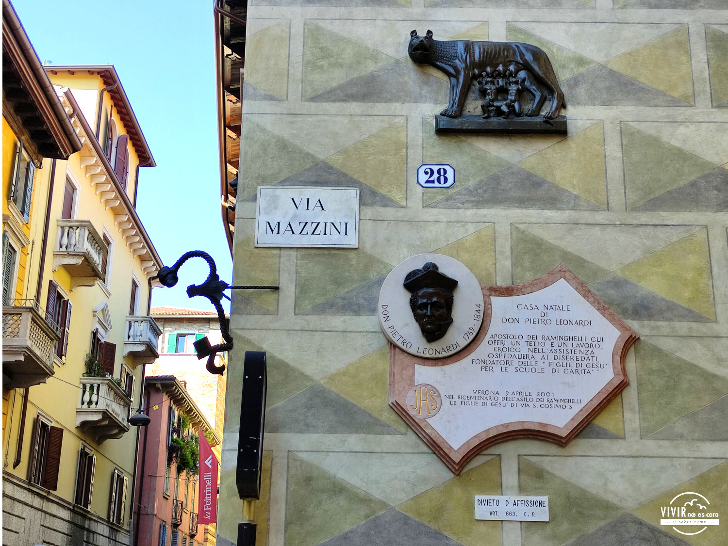 Inscripción casa natal Pietro Leonardi (Verona, Italia)