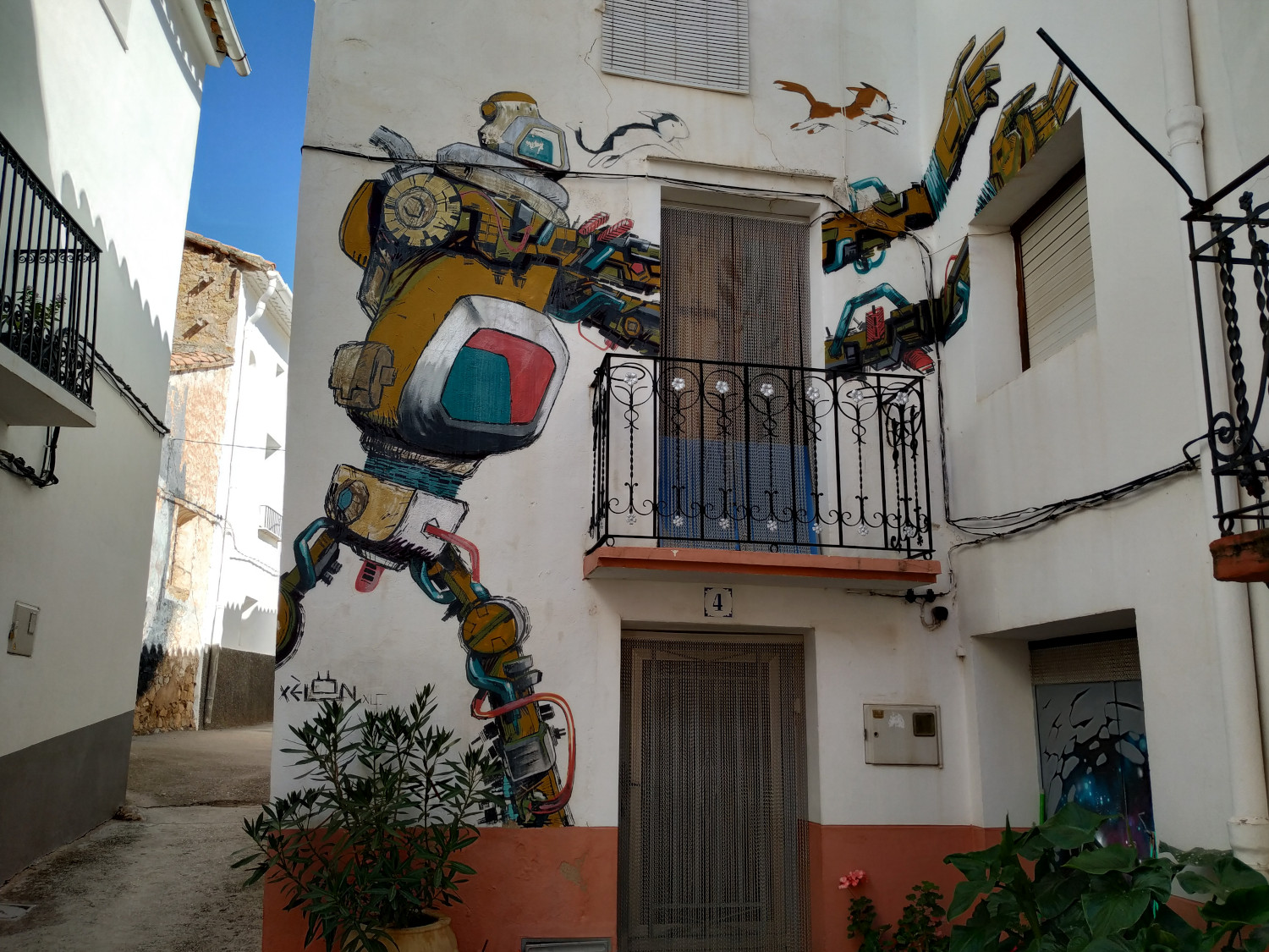 Graffiti de robot en Fanzara (Castellón)