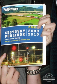 Libro con horarios de tren en Eslovaquia