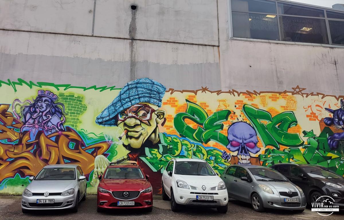 Batalla de graffitis (Sofía, Bulgaria)