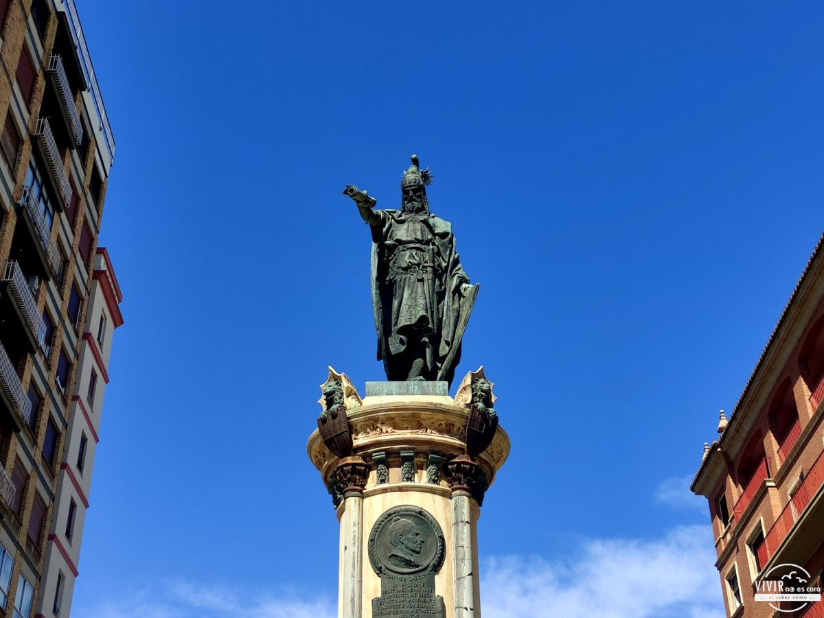 Escultura al Rey Jaime I el Conquistador en Castellón