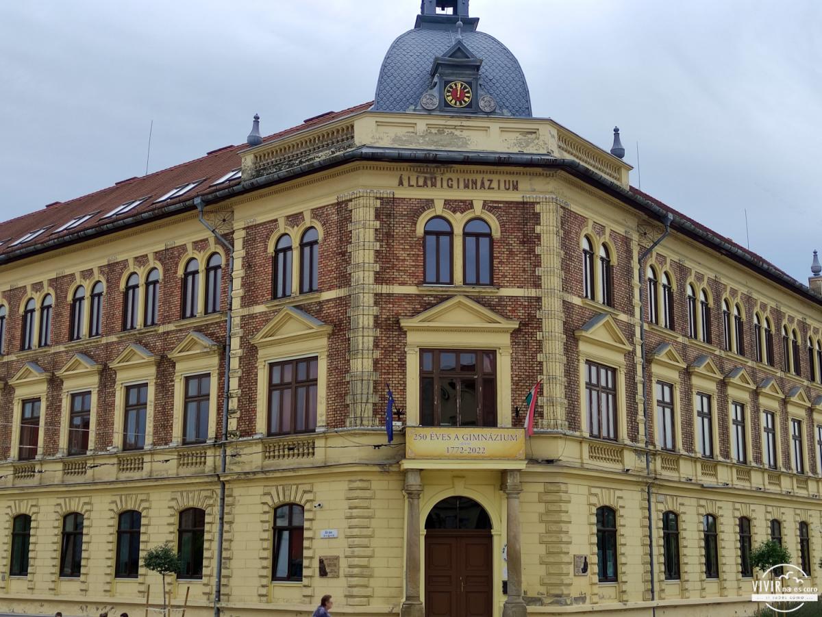 Gimnázium (colegio Keszthely, Hungría)