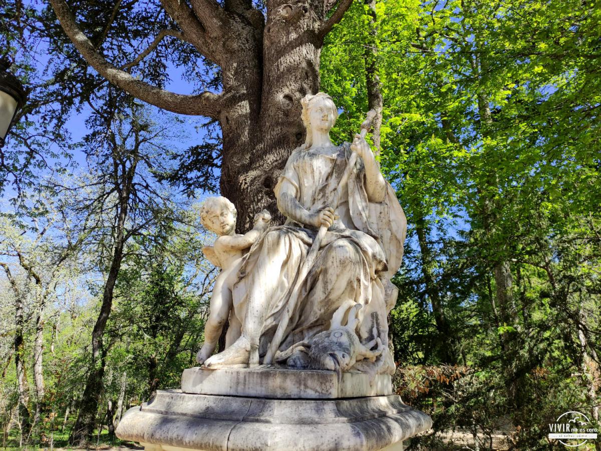 Jardines la Granja de San Ildefonso: Escultura Baños de Diana (Segovia)