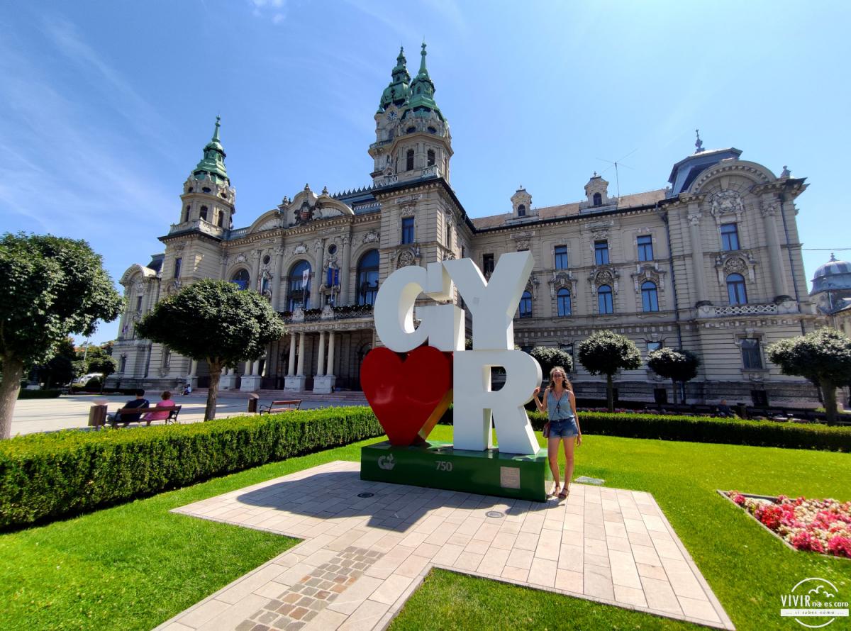 I Love Györ letras (Hungría)