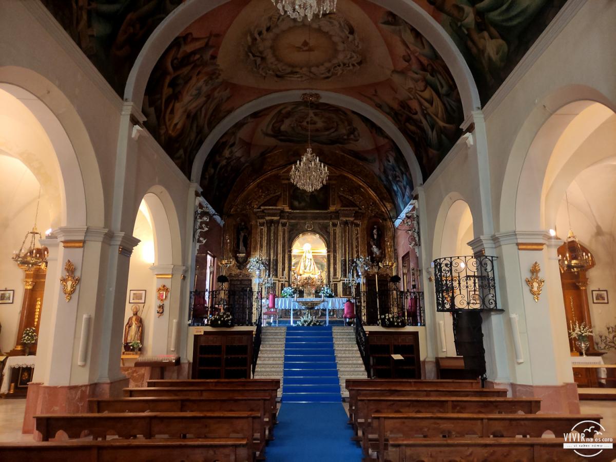 Interior Ermita Nuestra Señora del Rosario de Hellín