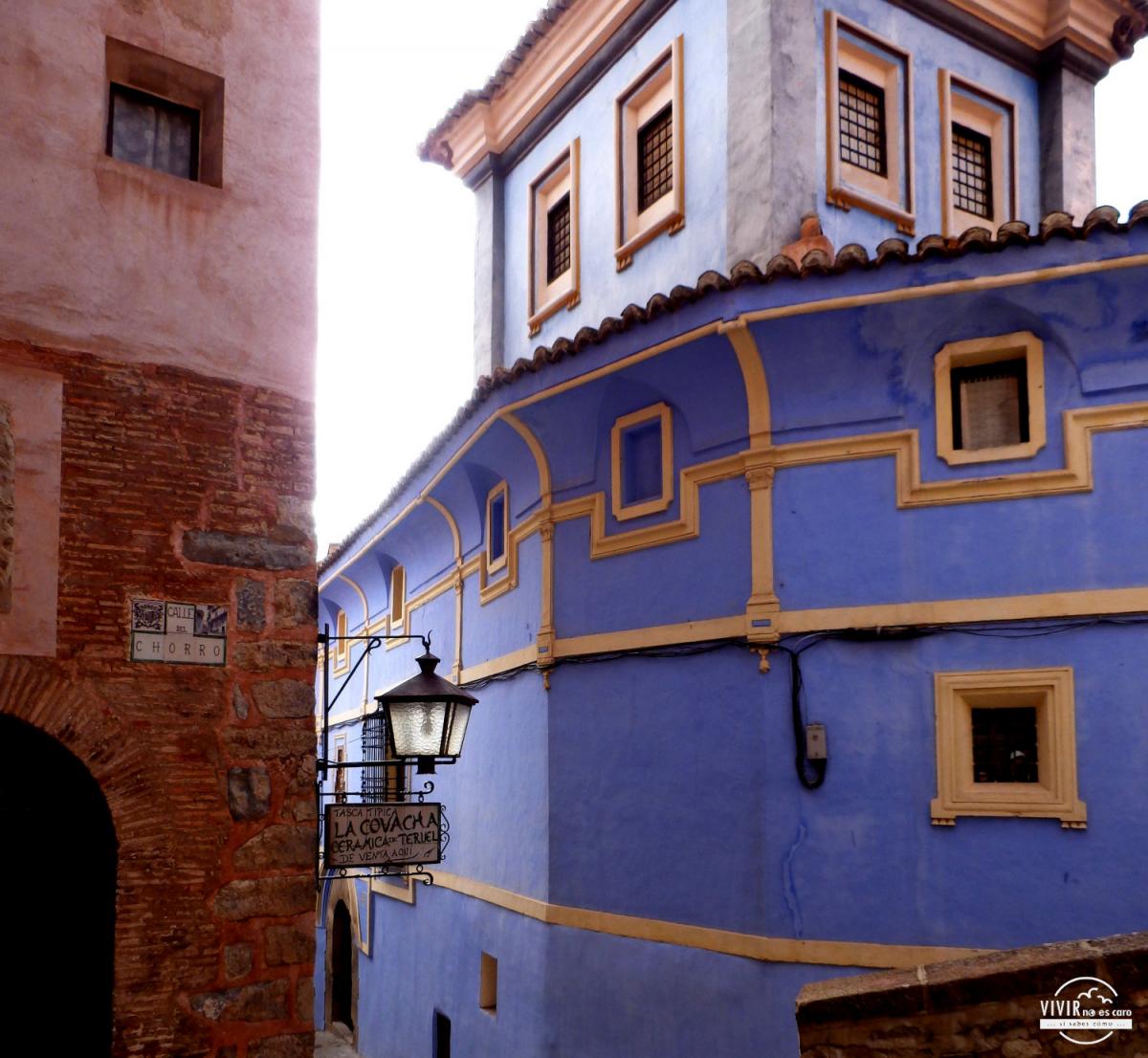 Albarracín: la casa azul