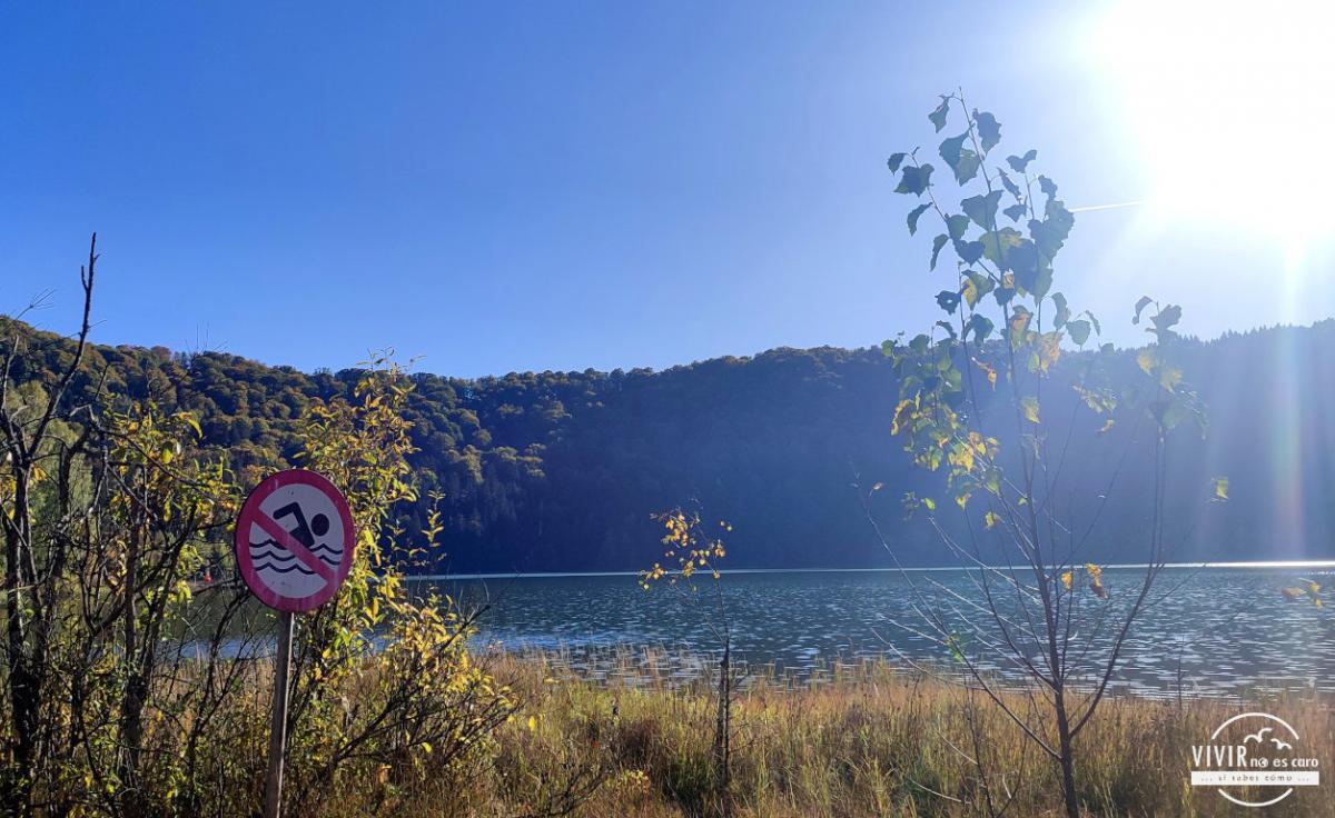 Prohibido nadar Lago Sfanta Ana (Rumanía)