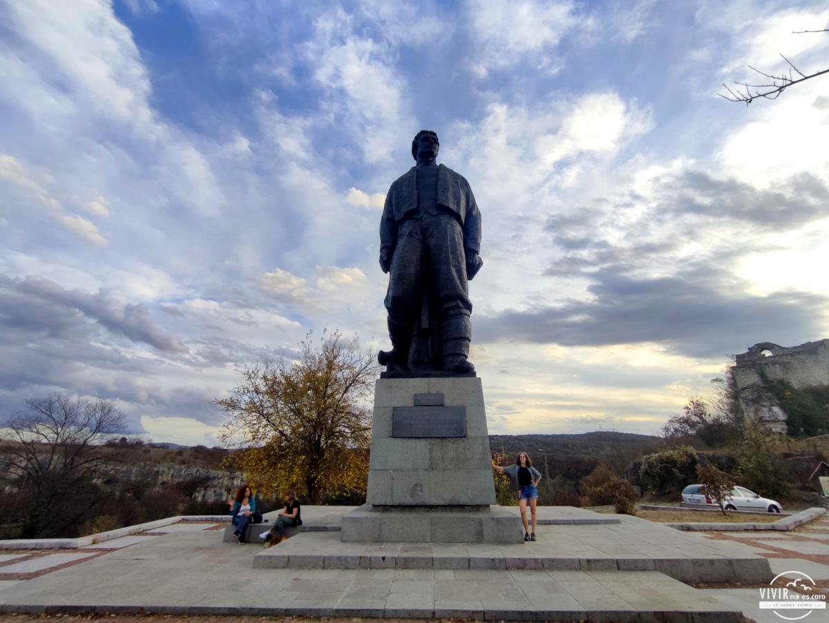 Monumento a Vasil Levski (Lovech, Bulgaria)
