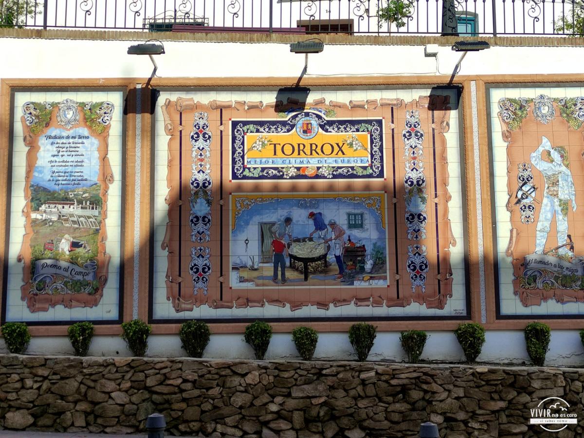 Mural de la Fiesta de las Migas en Torrox (Málaga)