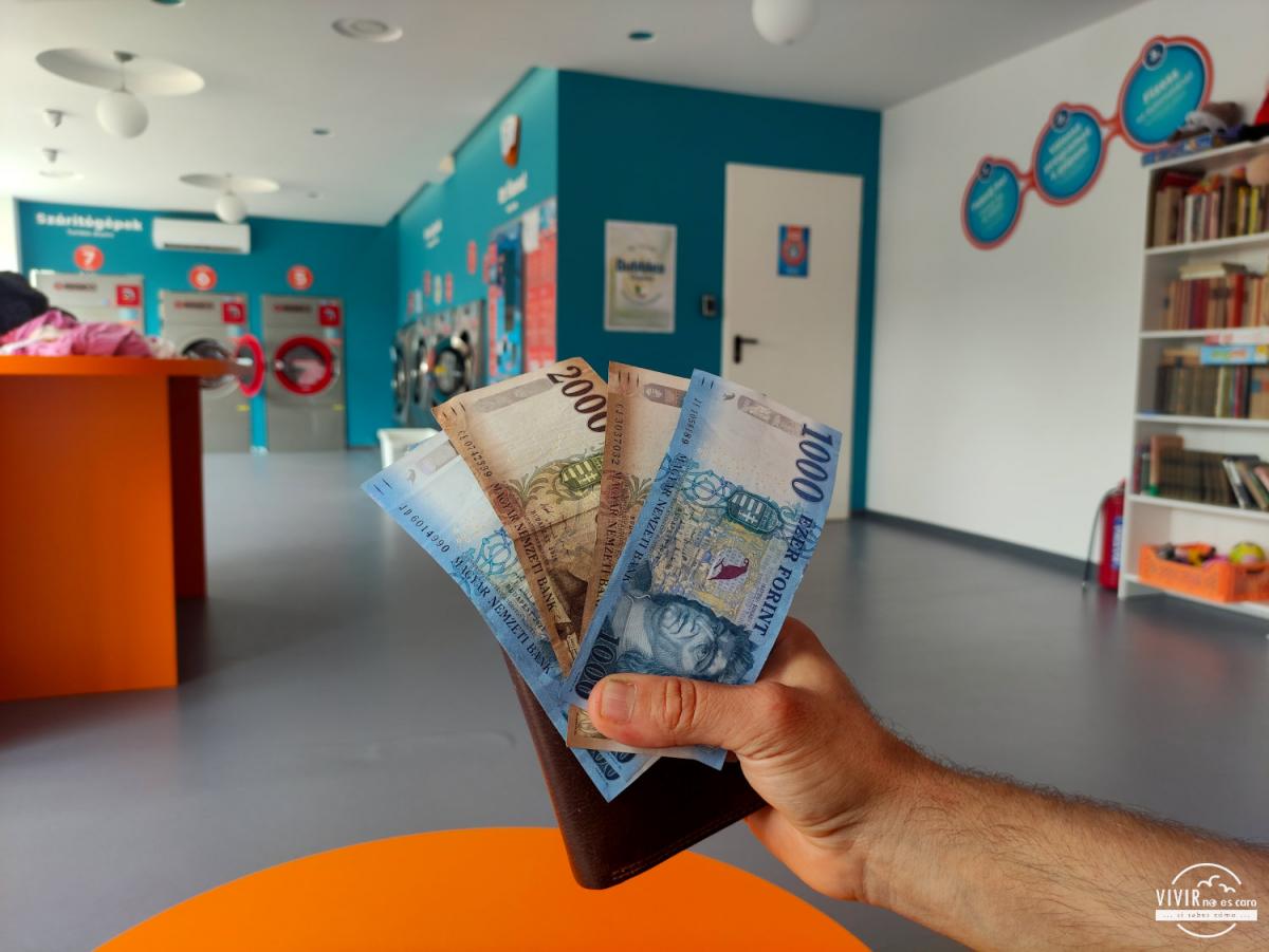 Pago en efectivo en moneda extranjera (Hungría)