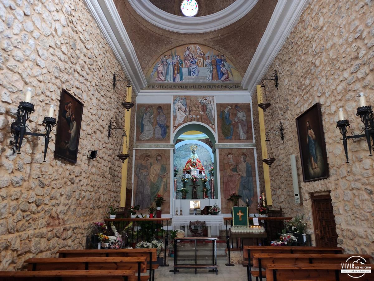 Interior del Santuario de la Virgen de Tíscar (Jaén)