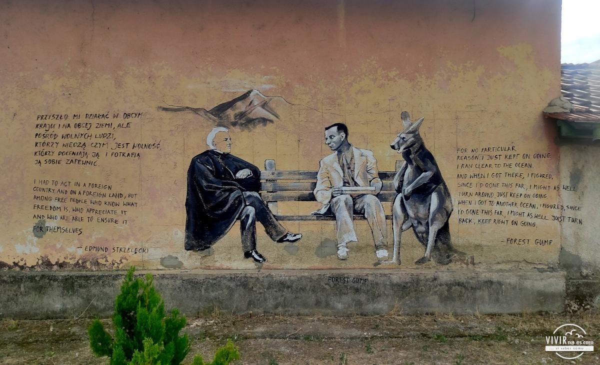 Staro Zhelezare: street art Forrest Gump (Bulgaria)