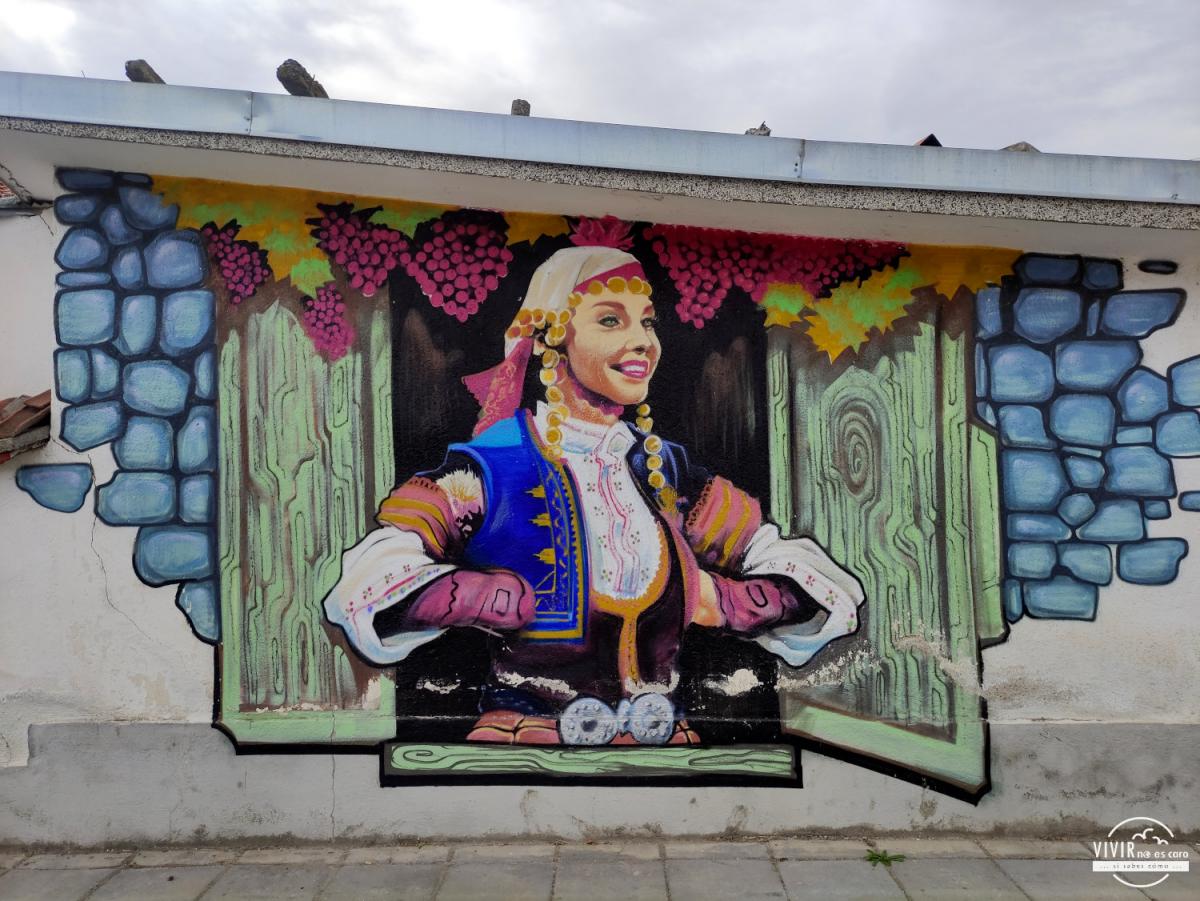 Staro Zhelezare: street art. Ventana (Bulgaria)