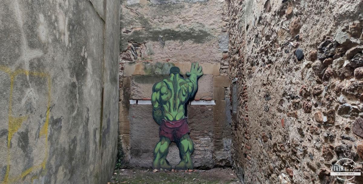 Juego encontrar a Hulk en Durfort (Francia)