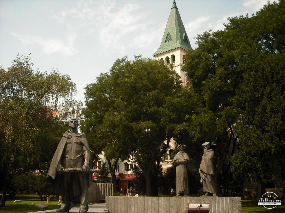 Memorial del levantamiento de 1944 de SNP Namastie - Bratislava