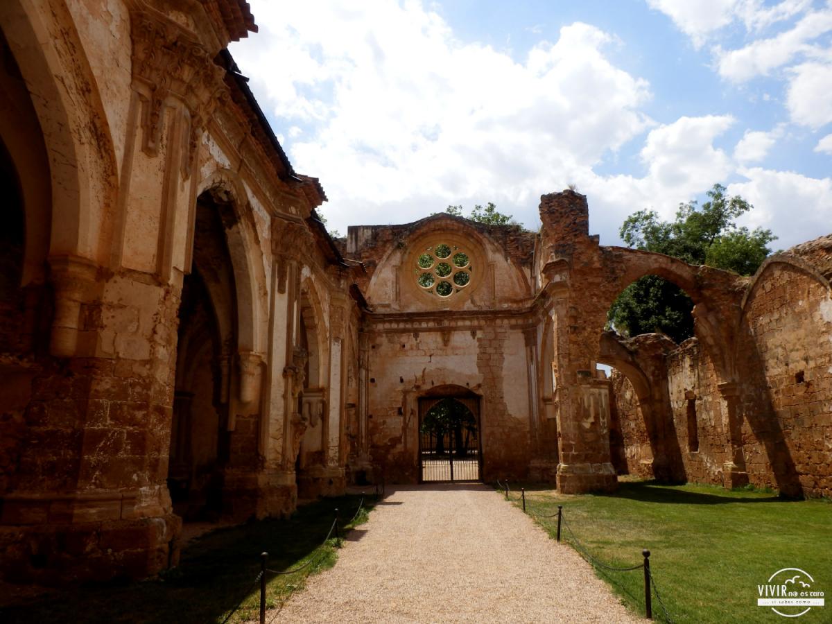 Monasterio de Piedra - monumento cisterciense