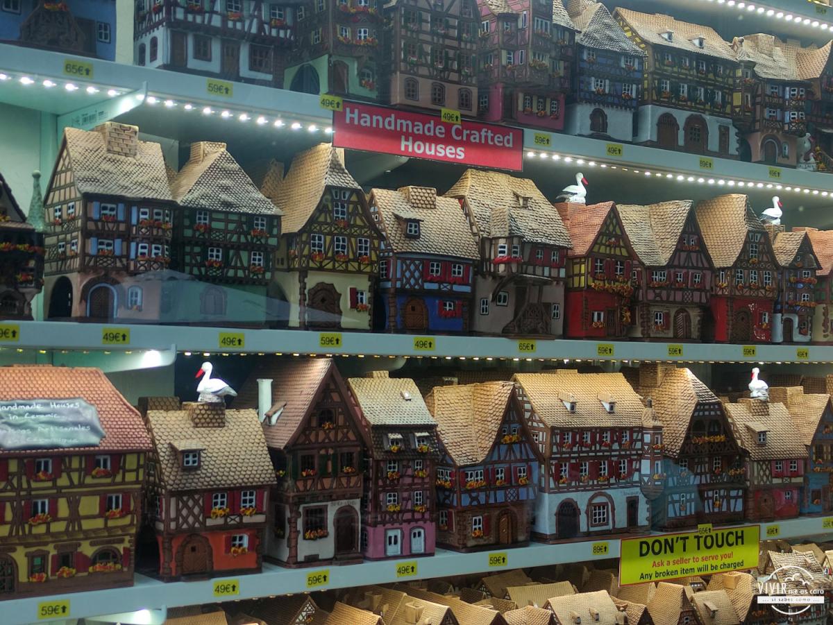 Tienda de casas alsacianas en miniatura en Colmar