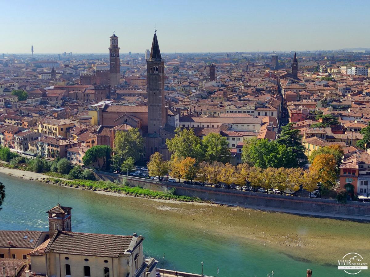 Verona desde el Mirador Castel San Pietro (Italia)