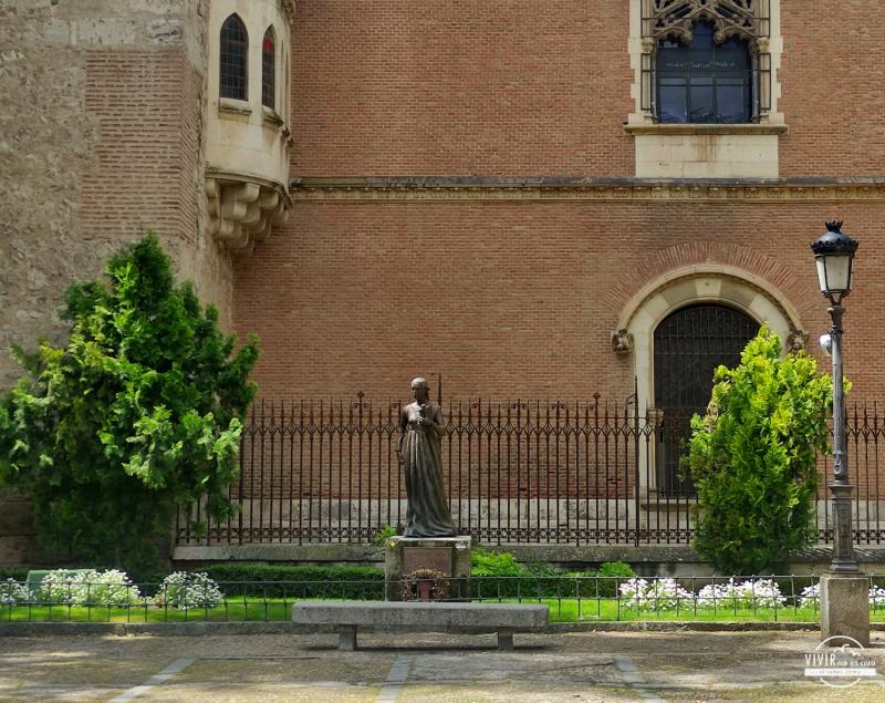 Alcalá de Henares - Plaza de las Bernardas