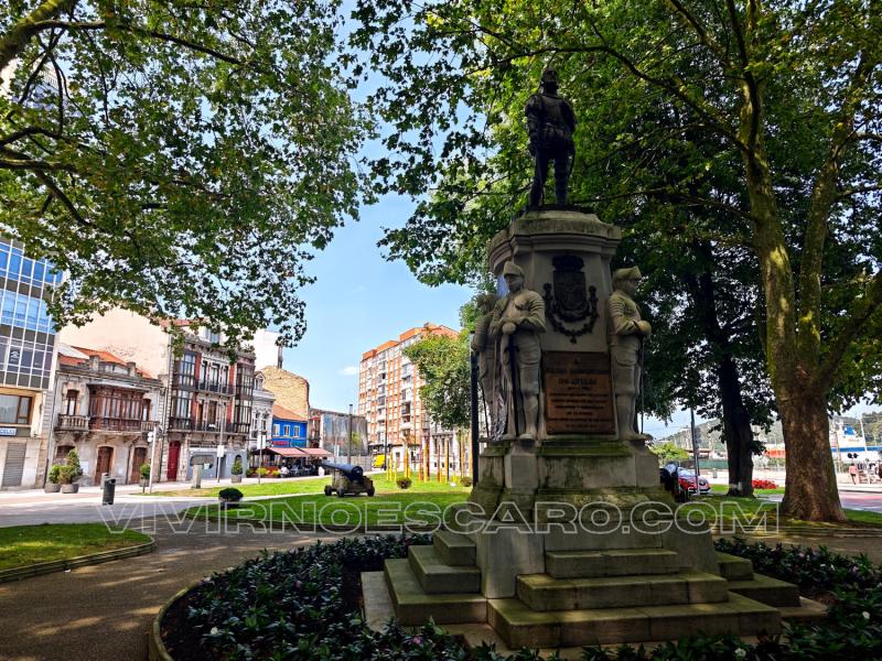 Avilés (Asturias): parque del Muelle