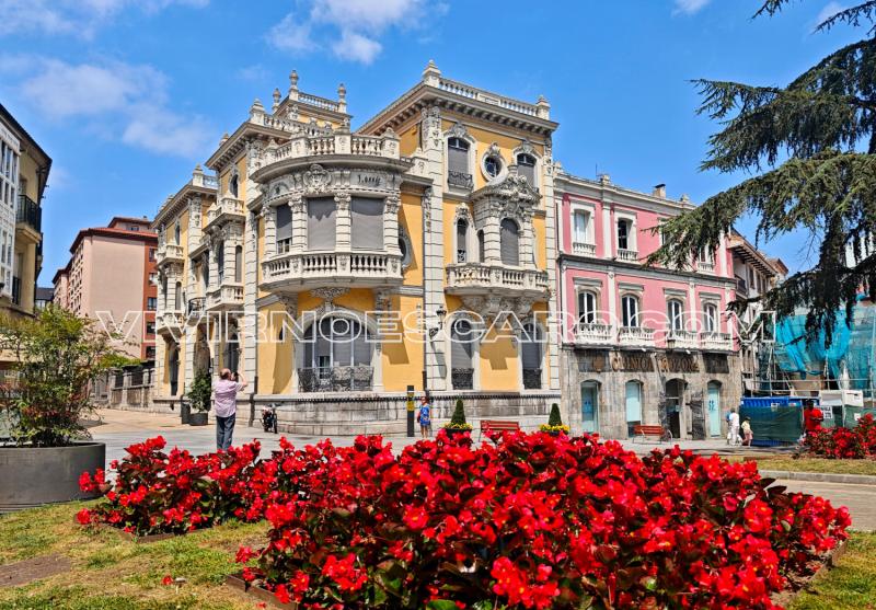 Avilés: Palacio Balsera