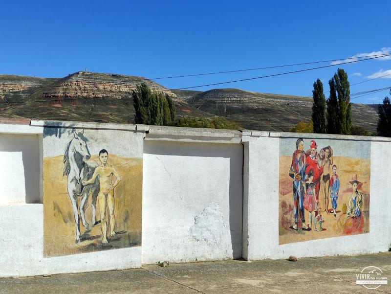 Caltojar: pueblo de Soria con murales de Picasso