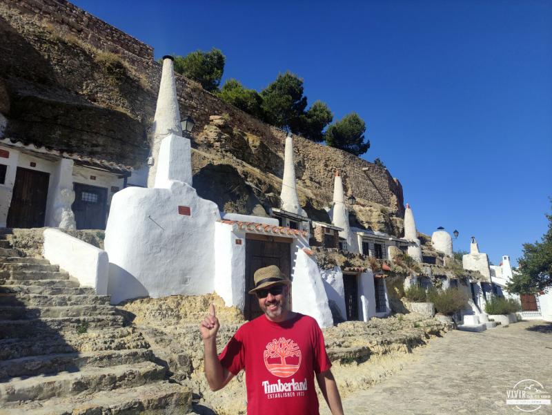 Cuevas del Agujero en Chinchilla de Montearagón