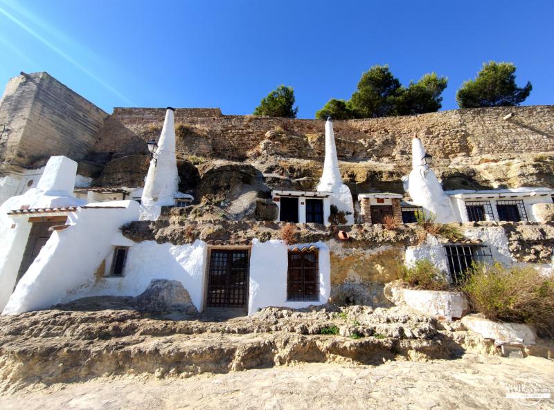 Cuevas del Agujero en Chinchilla de Montearagón