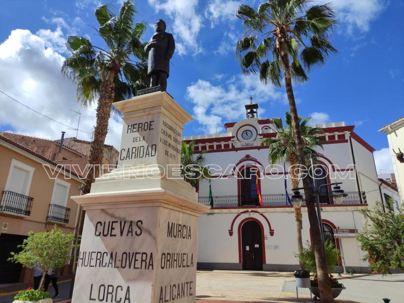 Cuevas de Almanzora (Plaza de la Constitución)