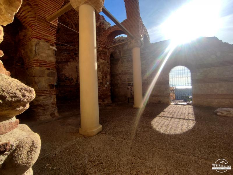 Nessebar: Iglesia San Juan Aliturgeto (Mar Negro, Bulgaria)