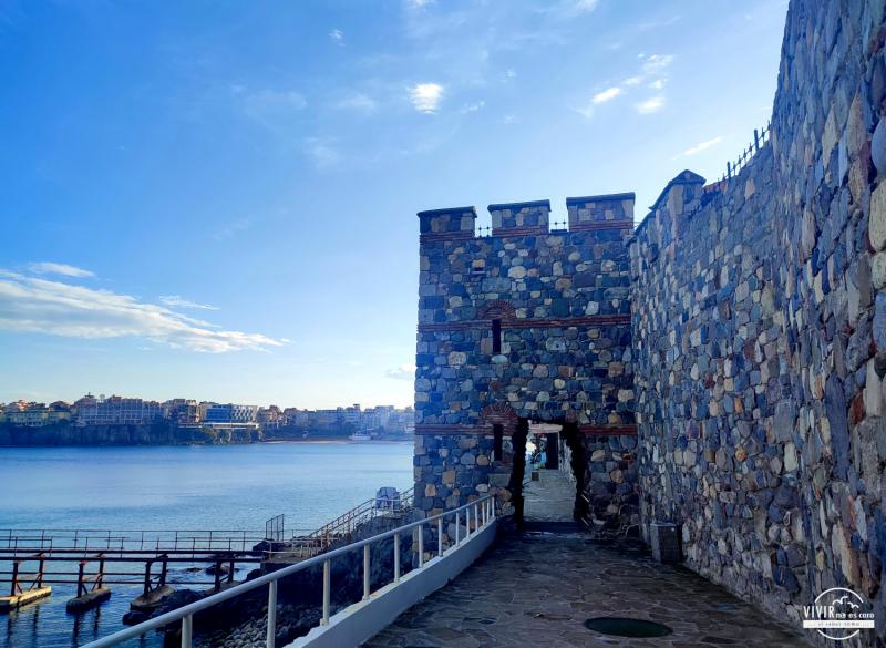 Muralla fortaleza Sozopol (Bulgaria)