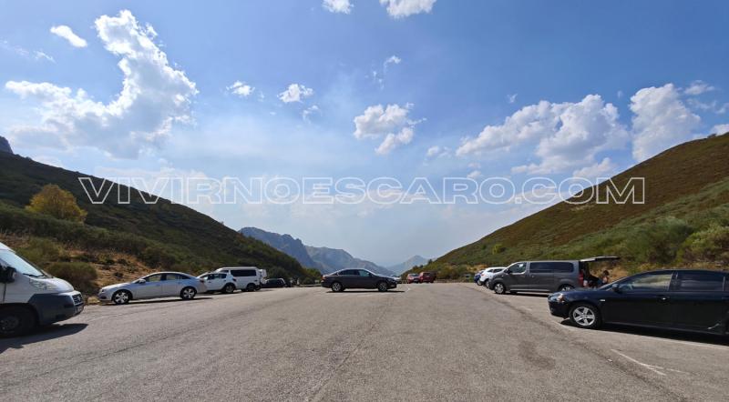 Parking Alto de la Farrapona - inicio ruta Lagos Saliencia