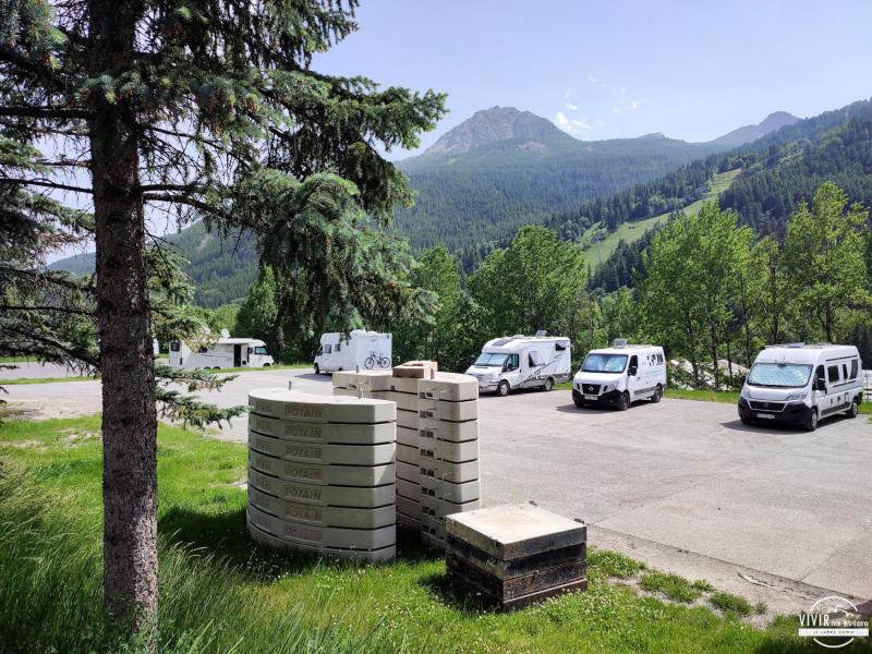 Área de autocaravanas gratuita de Saint-Chaffrey (Serre-Chevalier, Alpes, Francia)