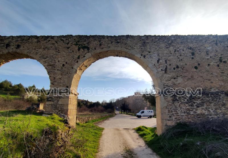Pedraza; acueducto medieval (Segovia)