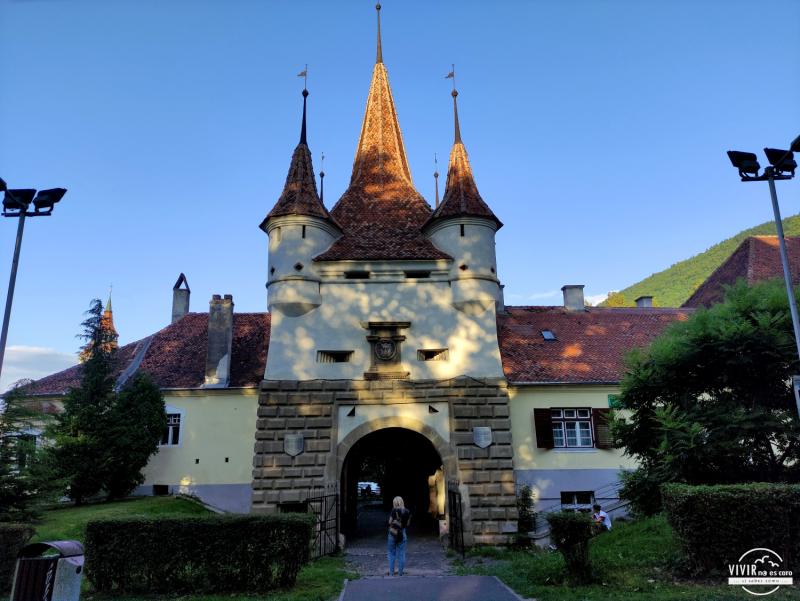 Puerta Catalina (Brasov, Rumanía)