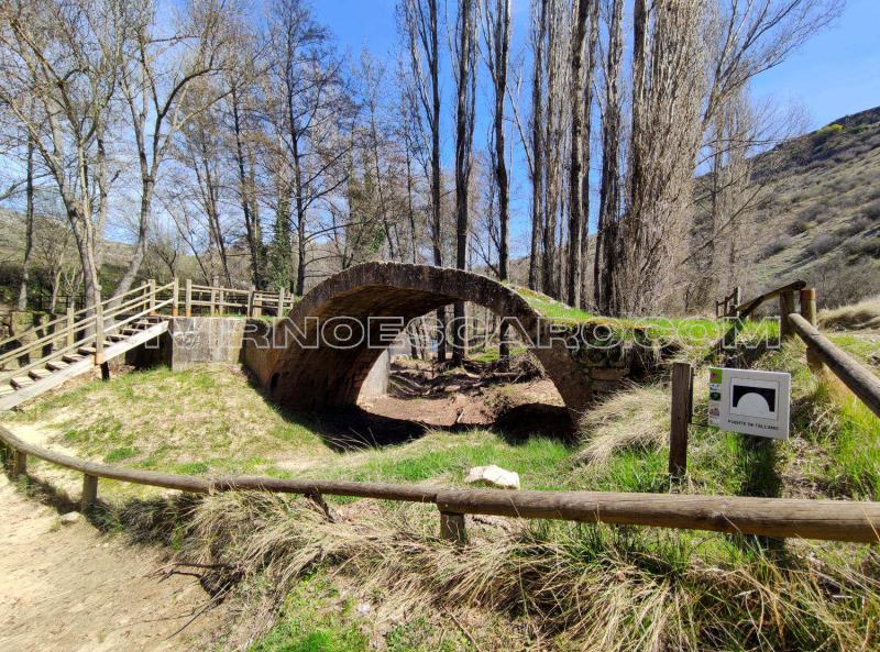Ruta senda de los dos ríos: Puerta de Talcano
