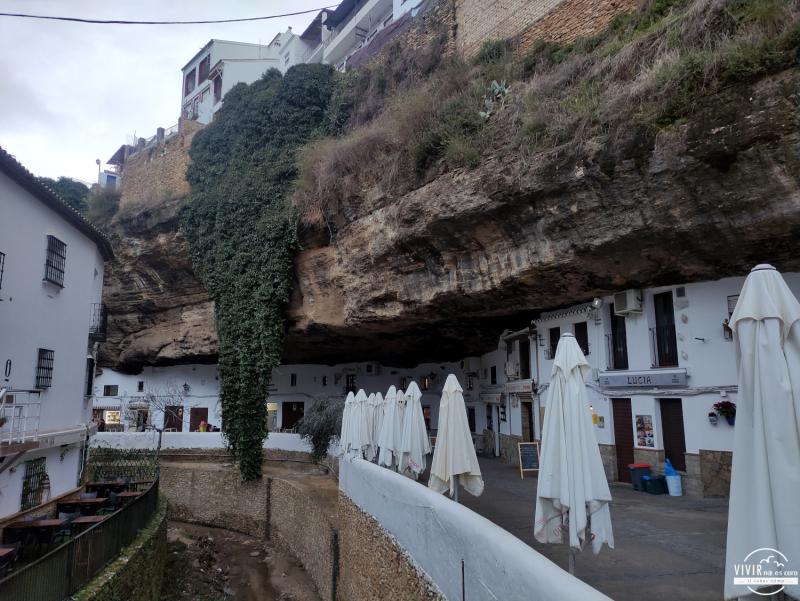 Cuevas del Sol en Setenil de las Bodegas (Cádiz)