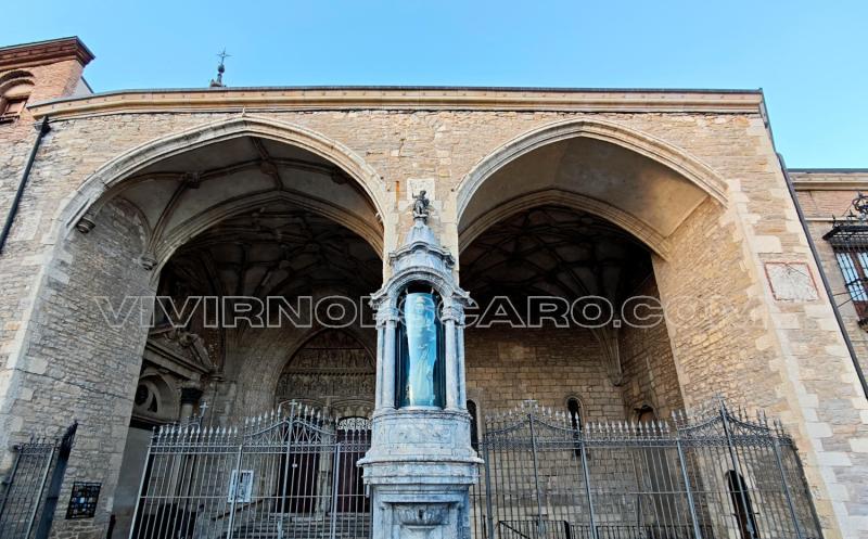 Vitoria-Gasteiz: Iglesia San Miguel Arcángel