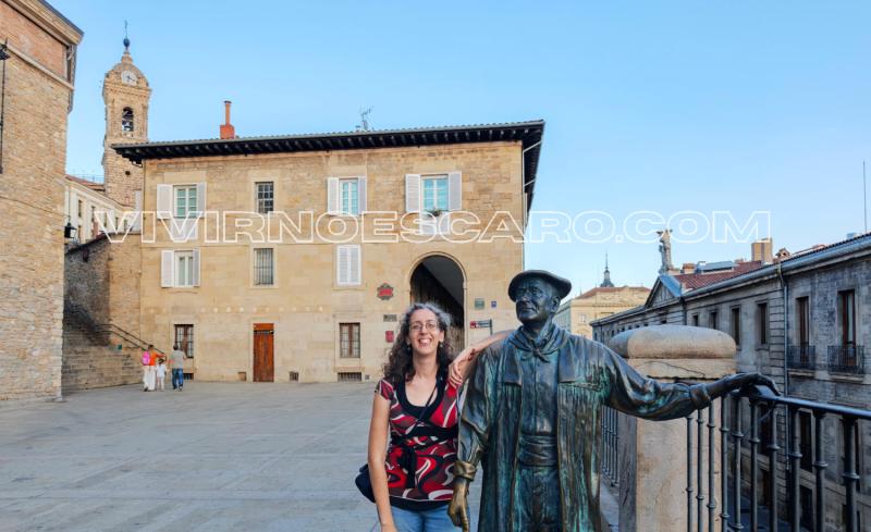 Vitoria-Gasteiz: estatua de Celedón