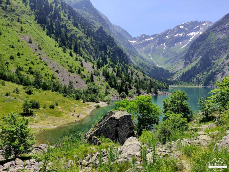Zona de baño en el Lac Lauvitel (PN des Ecrins, Francia)