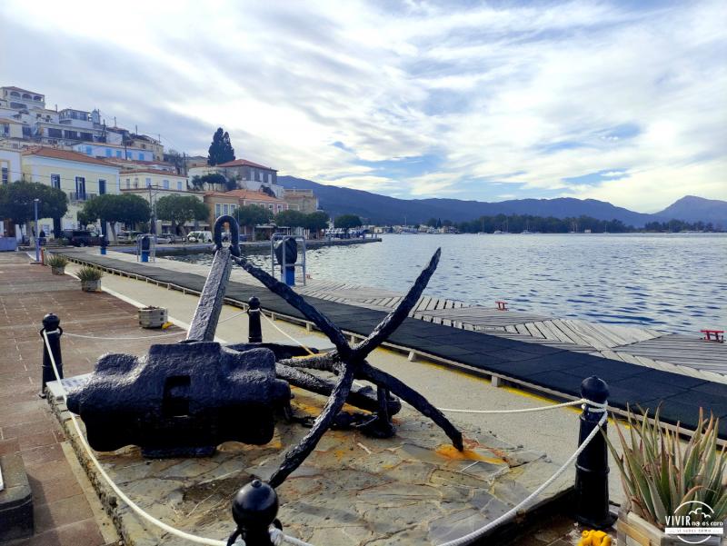 Puerto Isla de Poros (Grecia)