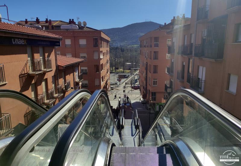 Escaleras mecánicas de Plasencia desde arriba