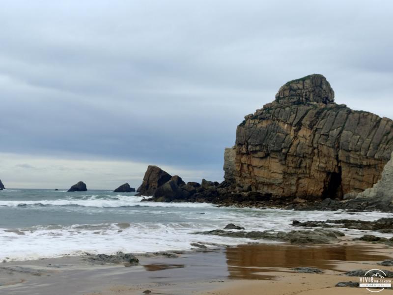 Playa El Portío en Piélgagos (Cantabria)