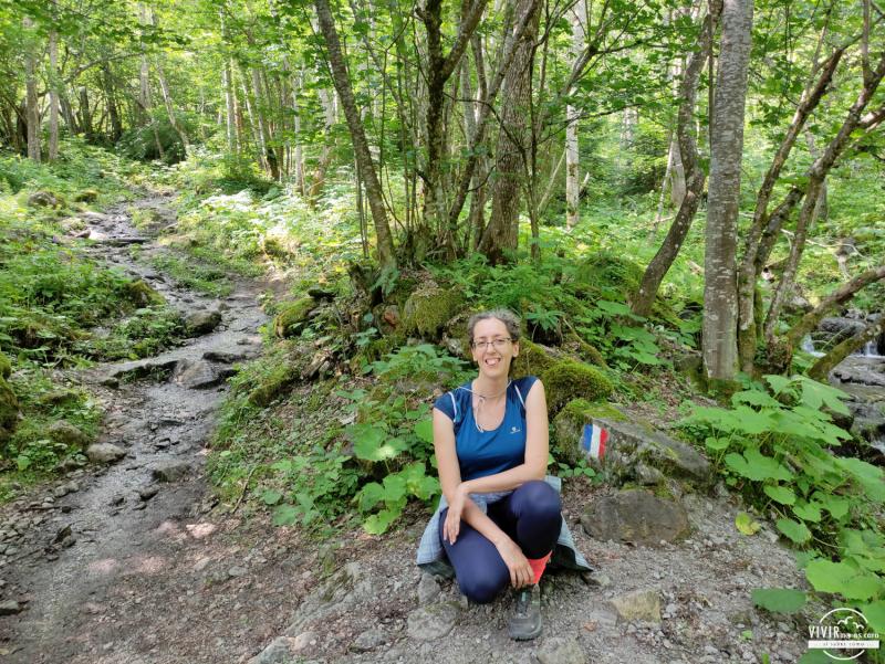Ruta al Lago Lauvitel en el Parque Nacional des Ecrins (Alpes, Francia)